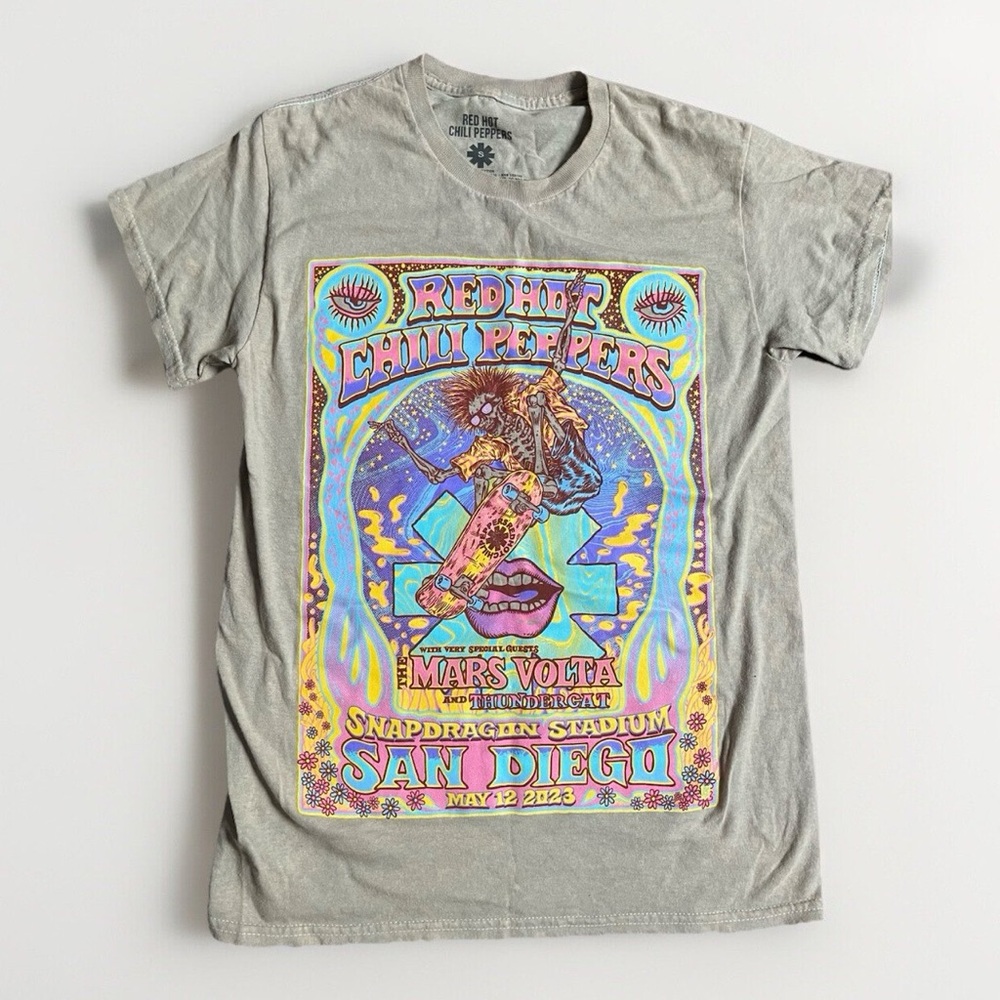 Red Hot Chili Peppers San Diego 2023 Concert Graphic Tee Small Band Shirt